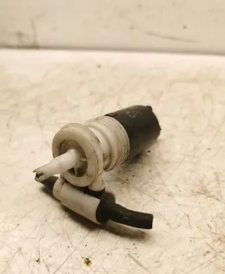 Chrysler Voyager Windscreen/windshield washer pump