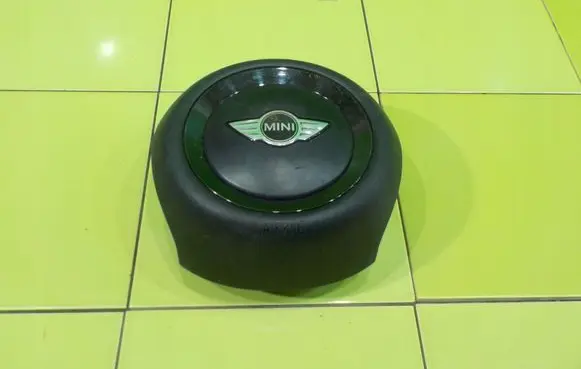 Mini Cooper Countryman R60 Steering wheel airbag 9806257