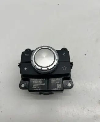 Mercedes-Benz E W212 Head unit multimedia control A2129007619 03358560201 A2129013206