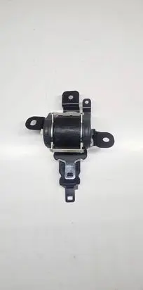Nissan Qashqai Middle seatbelt (rear) 6061619 2505101107