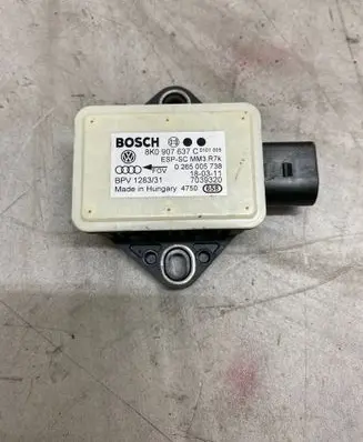 Audi A4 S4 B8 8K ESP acceleration yaw rate sensor 8K0907637C 0265005738