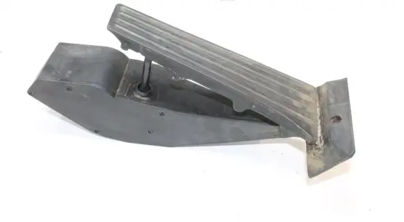 Land Rover Range Rover L322 Accelerator throttle pedal 6766930