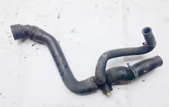 Volkswagen Golf IV Engine coolant pipe/hose