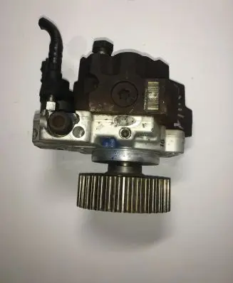 Dodge Nitro Fuel injection high pressure pump 0445010152 35022104H 0928400692