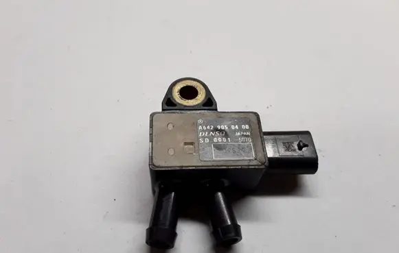 Mercedes-Benz C W205 Exhaust gas pressure sensor A6429050400 SD00015070