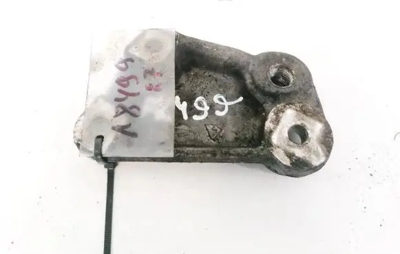 Citroen C4 I Engine mounting bracket 2224B