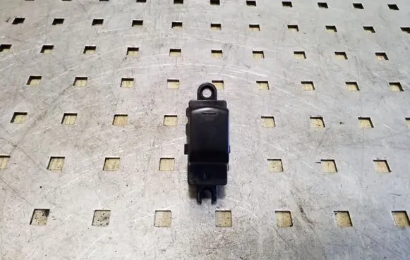 Nissan Pathfinder R51 Electric window control switch 25411EA00A