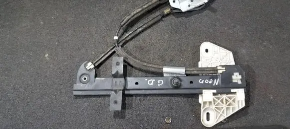 Chrysler Neon II Sliding door window regulator with motor