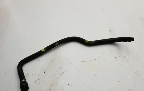 BMW 5 E39 Engine coolant pipe/hose