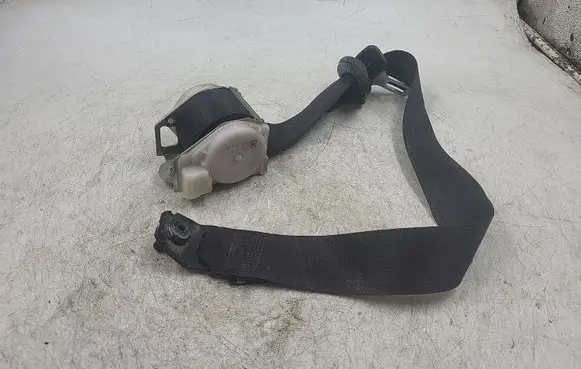 Opel Zafira A Rear seatbelt 90580906