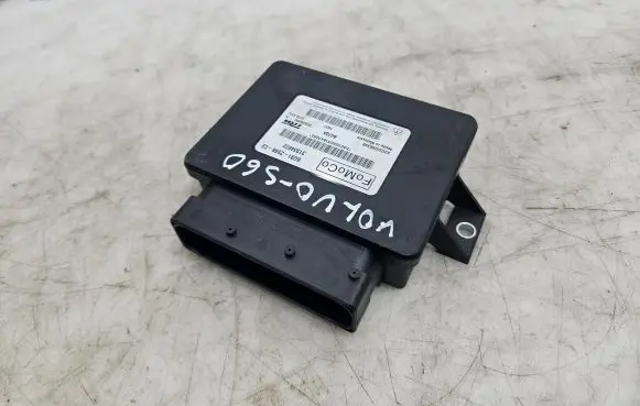 Volvo S60 Hand brake control module 31334872