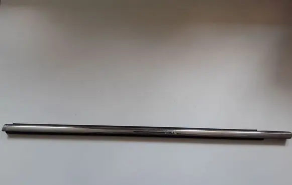 Ford Kuga II Front door glass trim molding FDBLH635649B