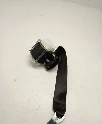 BMW 6 F12 F13 Rear seatbelt 722643904