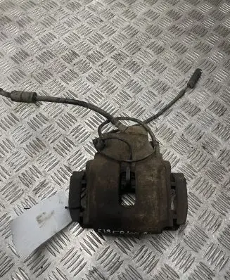 BMW 5 E39 Front brake caliper