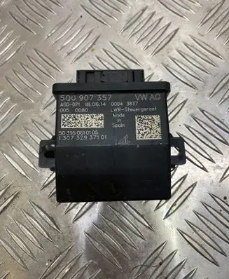 Volkswagen Tiguan Light module LCM 5Q0907357 130732937101 503950810105