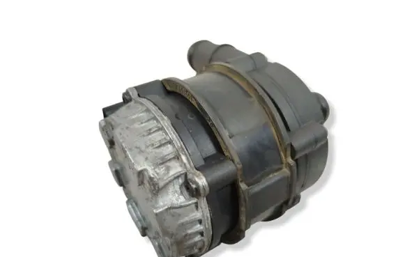Audi A3 8Y Electric auxiliary coolant/water pump 0392024003 965567 96656