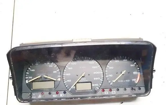 Volkswagen PASSAT B3 Speedometer (instrument cluster) 5220032330 357919033fc