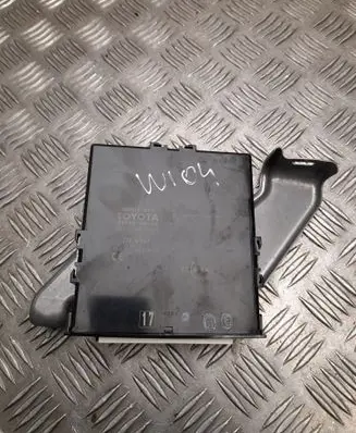 Toyota Yaris Keyless (KESSY) go control unit/module 899900D170