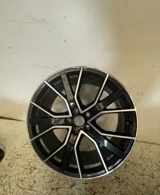 Audi Q5 SQ5 R20 alloy rim 