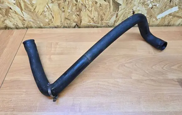 Volvo XC90 Engine coolant pipe/hose 30776224