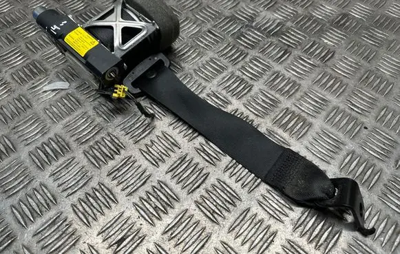 Mercedes-Benz E W212 Rear seatbelt 34056829A BAMPT10597 071723020