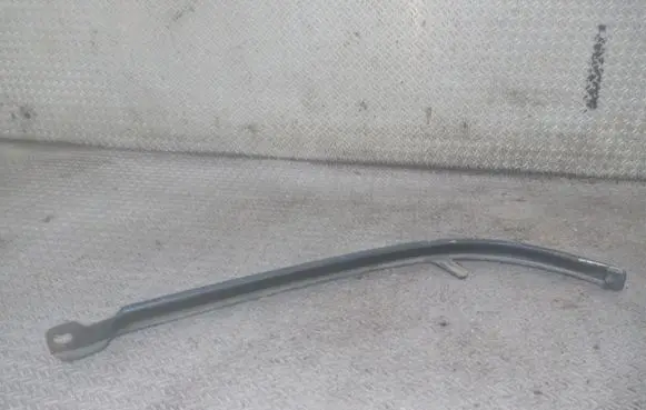 Under headlight/headlamp trim