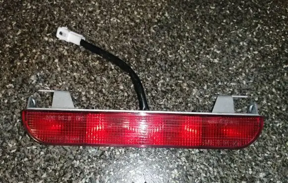 Mitsubishi Colt CZ3 Third/center stoplight 09967029 0996400
