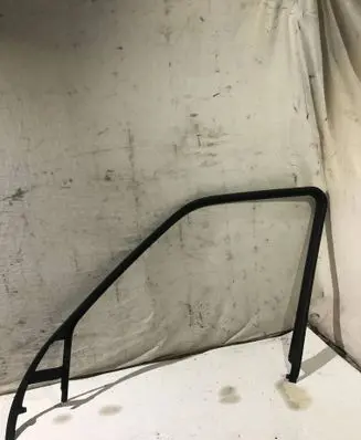 Land Rover Range Rover Sport L320 Front door window/glass frame EJN000100