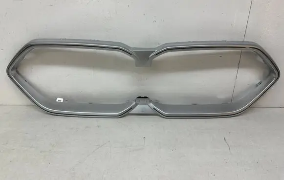 BMW X2 U10 Front bumper upper radiator grill 13310030020
