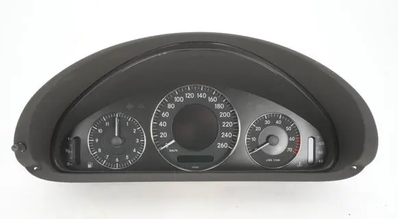 Mercedes-Benz CLK A209 C209 Speedometer (instrument cluster) A2095406711