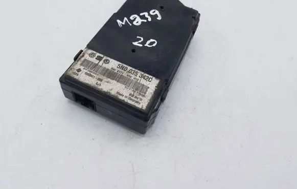 Seat Leon (1P) Head unit multimedia control 5N0035342C