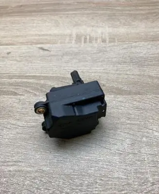 Volvo S40 Air flap motor/actuator 74931F 121202