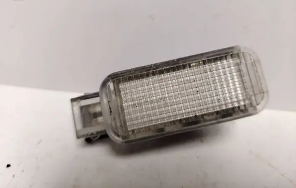 Volkswagen PASSAT B5.5 Other interior light 094741