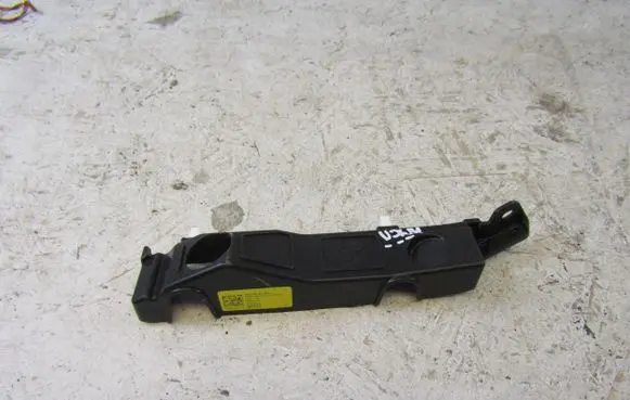 KIA Ceed Front bumper mounting bracket 86514J7000