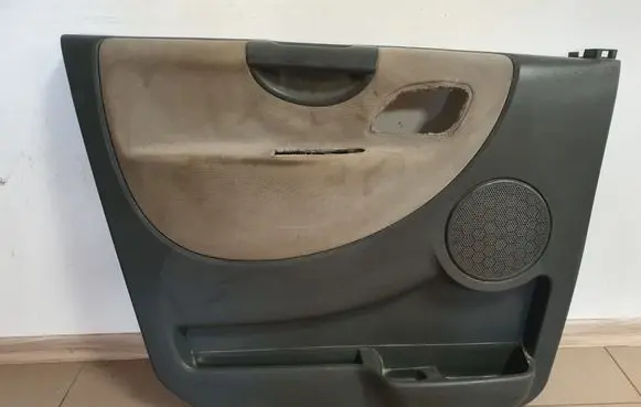 Peugeot Expert Front door card panel trim 1498951077 1496167077