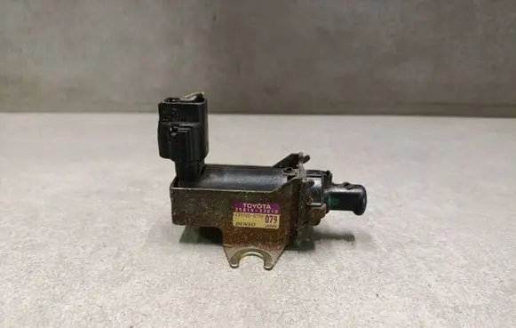 Toyota Yaris Turbo solenoid valve 2581933010 1397000790