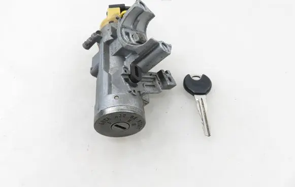 Mazda 323 Ignition lock 