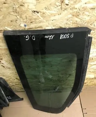 Peugeot 5008 Rear side window 43R007951
