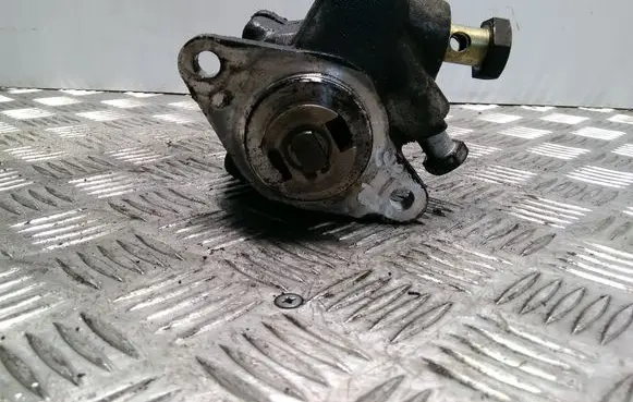 Iveco Daily 30.8 - 9 Power steering pump 7683955126 0304613