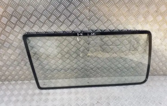 Volkswagen Transporter - Caravelle T4 Rear side window
