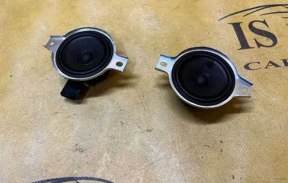 Chevrolet Camaro Panel speaker 84036927