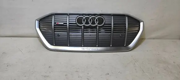 Audi e-tron Front bumper upper radiator grill 4KE853651