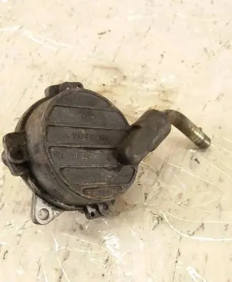 Mercedes-Benz C W203 Vacuum pump A6112300065 717801
