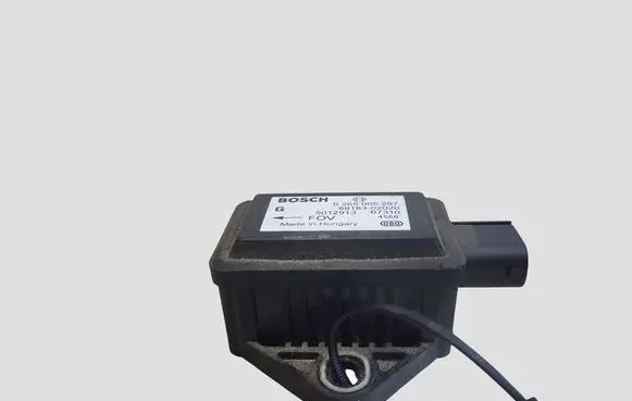 Toyota Avensis T250 ESP acceleration yaw rate sensor 0265005297 8918302020