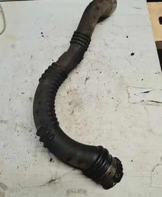 Opel Vivaro Engine coolant pipe/hose