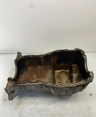 Dacia Logan I Oil sump 8200535848 8200535856 8200276588