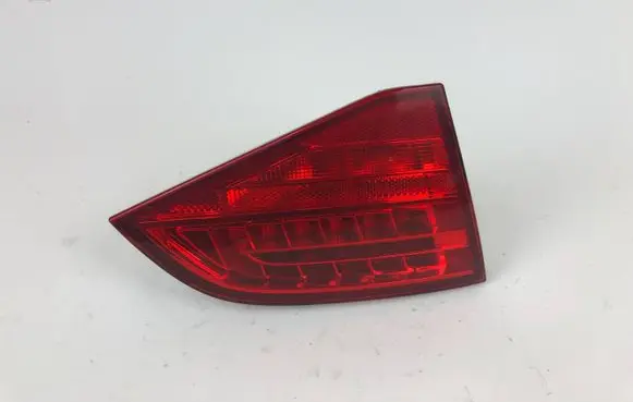 Audi A4 S4 B8 8K Tailgate rear/tail lights 8K9945093B 100710