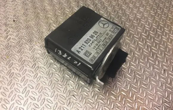 Mercedes-Benz E W211 Alarm control unit/module 2118209626 A2118209626