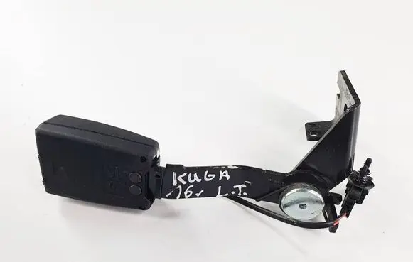 Ford Kuga II Rear seatbelt buckle