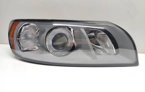 Volvo V50 Headlight/headlamp